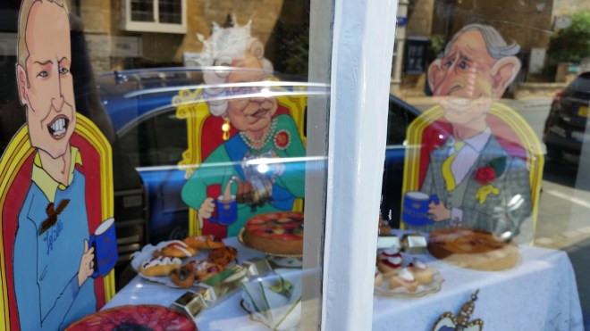 queen &amp; here heirs